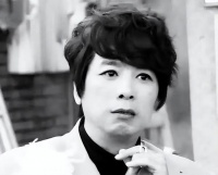 资深艺人曹西平家中猝逝，曾赚钱供哥哥留学，二哥拒授权办理后事