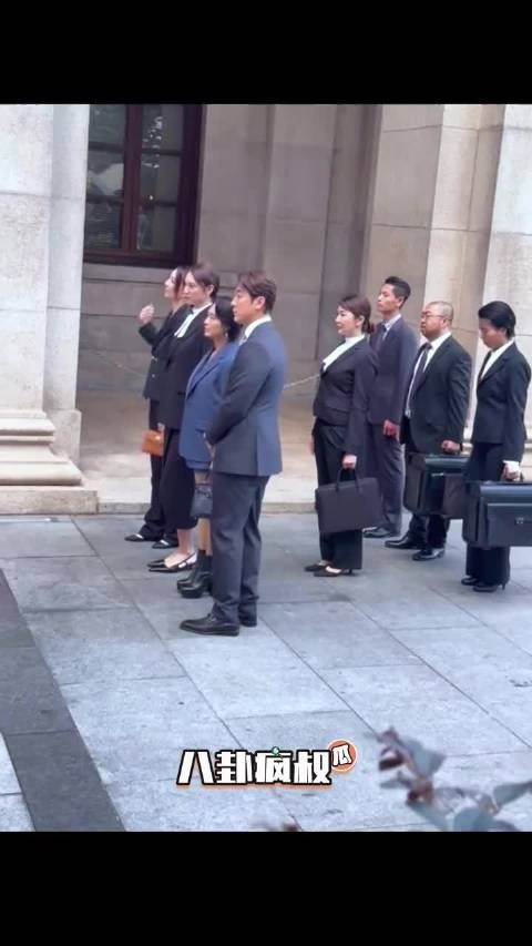 朱茵TVB新剧拍摄,这气场怎么样?