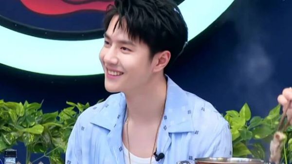 王一博调侃导演称要告对方