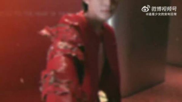 张集骏私藏一堆自拍不分享？2025最后一天了，快把帅照发出来吧