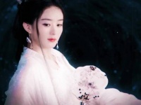 赵丽颖新剧反派角色引热议，演技获赞