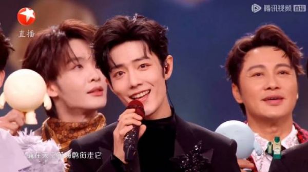 大合唱第一句,太好听啦! 好帅啊真的好帅!