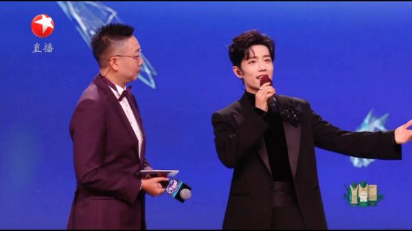 肖战粉丝回顾2019跨年经历,展望未来更好发展