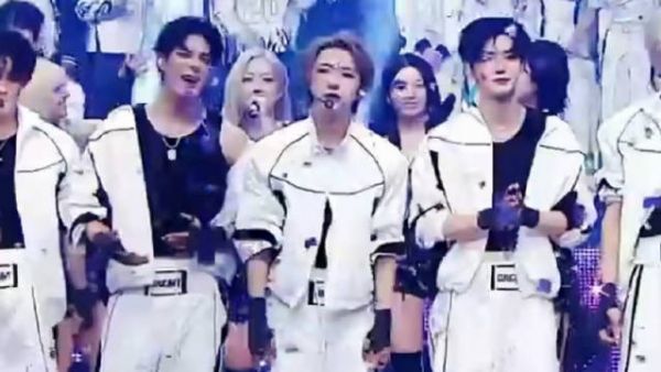 摇头晃脑的可爱小东西