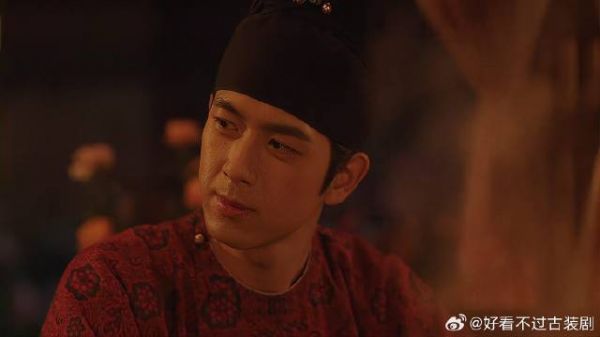 蒋长扬头次结婚紧张,深夜找何淮芳,何淮芳却欢喜得很