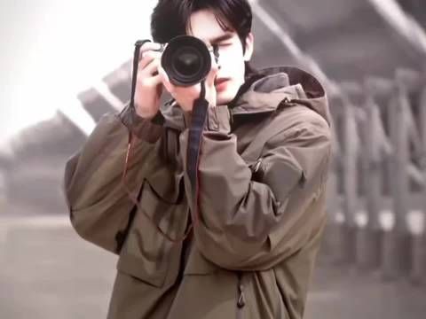 宋威龙古装造型引热议,现代装更受认可