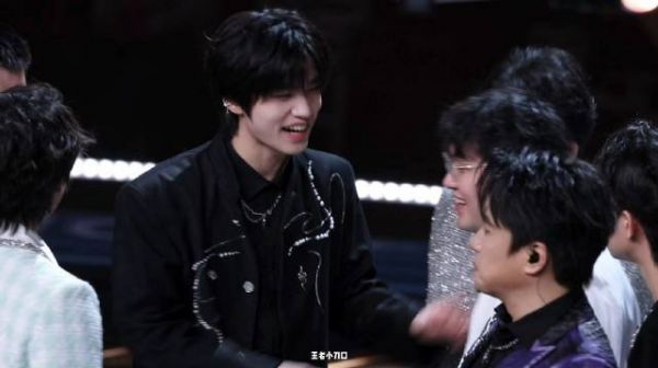 就这样聊完你的聊你的 特别开心的小