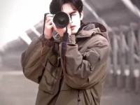 宋威龙古装造型引热议，现代装更受认可