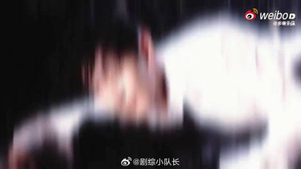 帅到忘记呼吸！夏之光这组大片是真实存在的神仙颜值吗！