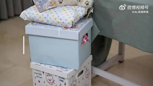 AL分享Kael出道五周年礼物开箱VLOG：谢谢大家精心准备的礼物