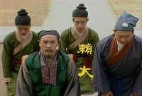 《红楼梦》里，赖家尽管世世代代为奴，但发展前景比贾家好？