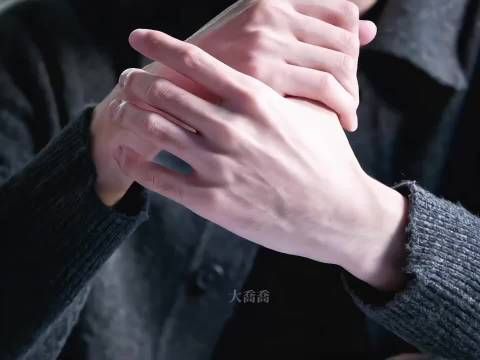 哦莫哦莫,手控党看到宋威龙的手真的狂喜!