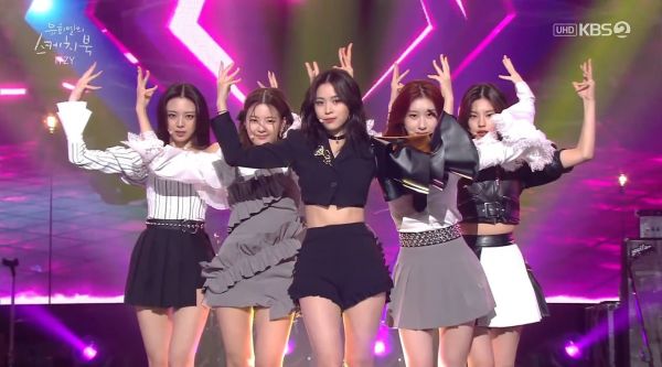 四年前的今天(220107)，ITZY - WANNABE + LOCO @ 柳熙烈-写生簿