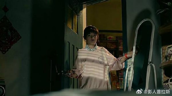 哥哥成别人的，张子枫回家没以前的吵闹，不是滋味