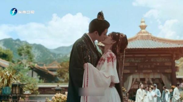 宋一梦南珩亲吻名场面