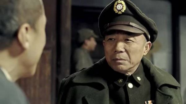 特赦1959：蔡守元来劝降秦司令，分析完得失利弊后，对方立马动摇！