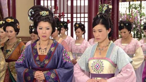 《宫心计》太妃太后争锋拆穿婢女出身