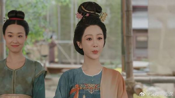 三位才女来应聘，何淮芳得知她们被霸凌，下秒做法太赞