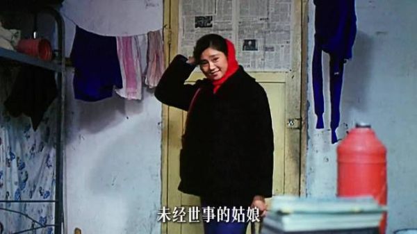 女孩帮男友实现了梦想，男友却转身将他抛弃《清清溪流》