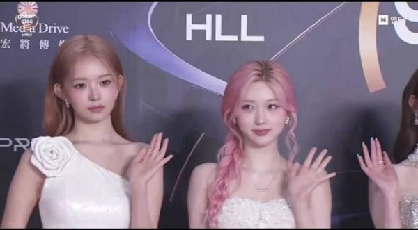 给我芙一套礼服 足以美翻全场！