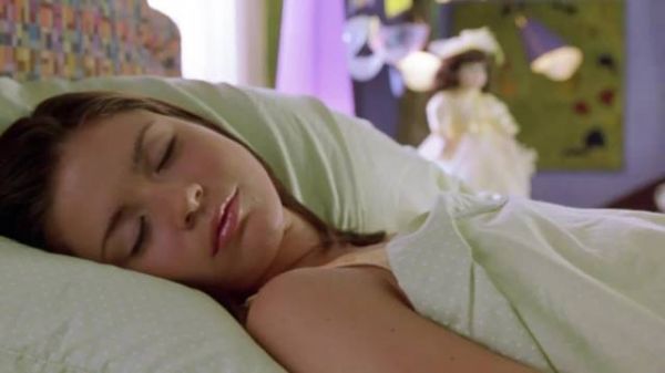 3个女孩假扮劫匪为闺蜜庆生，谁料竟闹出了人命