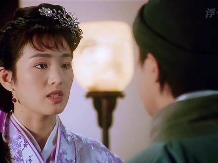 你似乎对我厌恶至极，可那三笑又为何暗藏温柔？