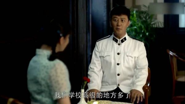 父母爱情:江德福大老粗,竟会说俄语,安杰刮目相看不敢信!