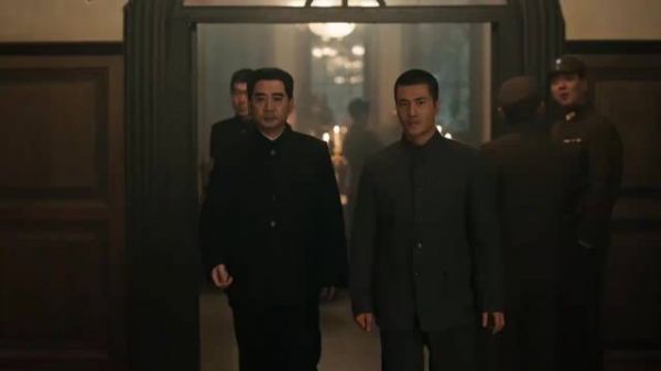 大决战:副主席看到戴笠后,主动过去找他,跟他表明自己立场!