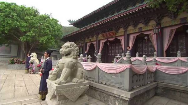 《宫心计》太妃母子染疫遭太后弃置宫外