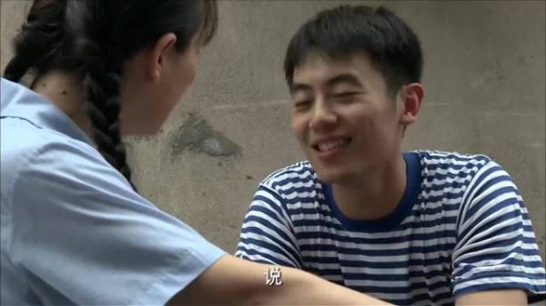 正阳门下： 臭小子借车不成改借钱，大姐无奈妥协：亲情还是套路？