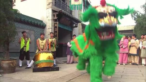 巾帼枭雄:皇帝赐宴席,蒋老爷正高兴巡视,下秒见厨娘吃惊