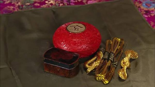 《宫心计》女官姐妹反目，太监赠天价胭脂示好