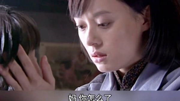 小姨多鹤： 女儿错喊一声妈，母亲明明盼了几十年为何却崩溃痛哭？