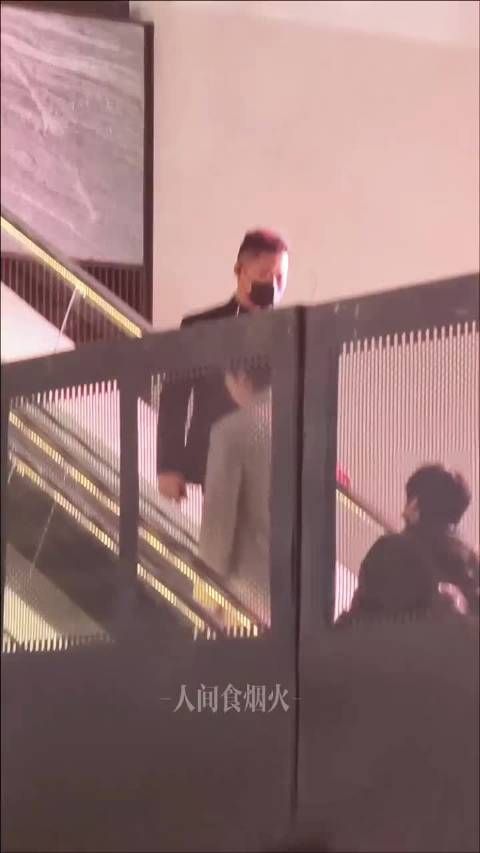 王鹤棣今天LV活动生频路透~心动的感觉