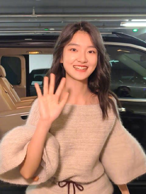 王圣迪现身三里屯太古里路易威登之家