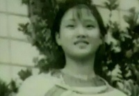 事实证明，销声匿迹的宋祖英，早就已经走上了另一条康庄大道