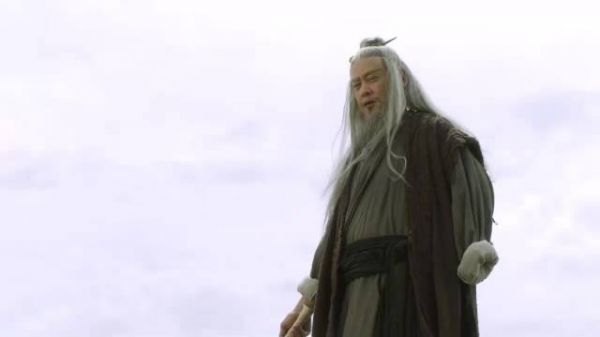 雪中悍刀行:李淳罡发力,单手打趴吴六鼎,新兵蛋子还得练!