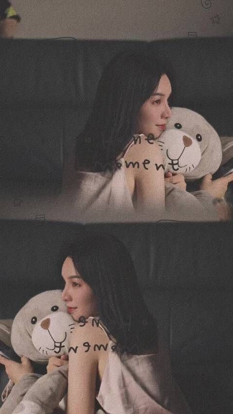 等红灯40秒看信息引热议，秒回与否全看对方是谁