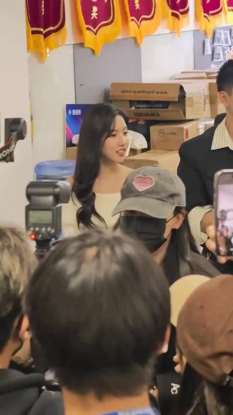 王子奇苏晓彤扫楼宣传，小仵作2引期待