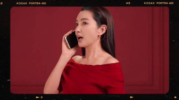 李冰冰谈回家牵挂父母，称团圆时光最珍贵