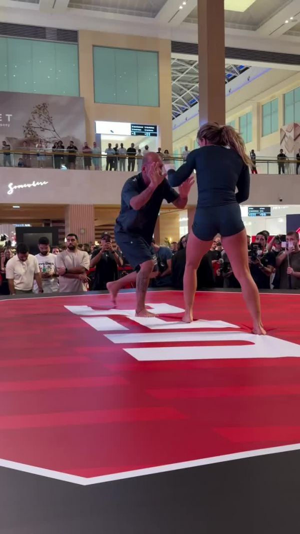 麦肯齐·邓恩/Mackenzie Dern和乃父的柔术训练—— 好生丝滑