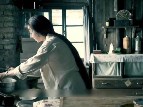 一辈子只为自己活，娃天天挨饿