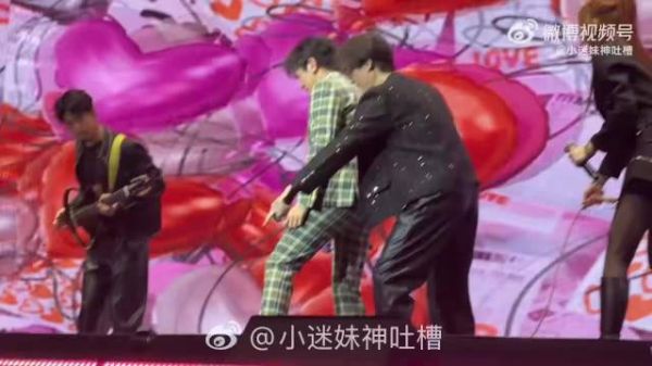 颜人中演唱会融入健身元素，跳绳唱跳稳如CD