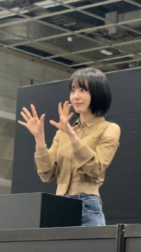 粉丝盛赞gxxl亲和力强,称其善于互动