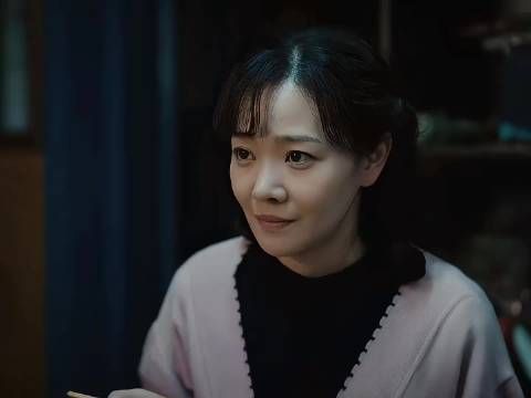 我们的日子：嫁给一个满眼都是你的人，几十年过去了日子依旧很甜