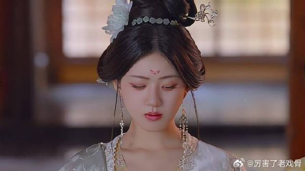 白校书一心想着弟弟，弟弟却收拾钱财逃走，结局惨了！