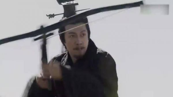 大秦赋：秦王终于认错，半跪来背亲母赵姬，母子二人终于和好