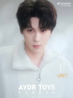 谁懂这个田栩宁黑色高领毛衣带来的魅惑感！