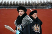 3张照片背后，娱乐圈正在悄悄改变的一件事