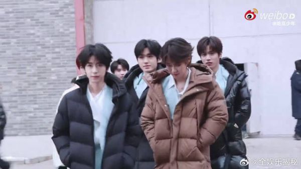 时团又有路透！青春感拉满，有实力又有礼貌太圈粉！